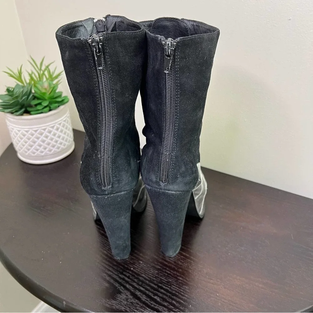 Jeffrey Campbell, black and silver platform boot size 10 # 002